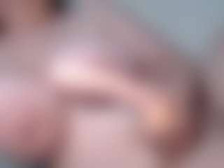 Misslissa MILF webcam performer live streaming