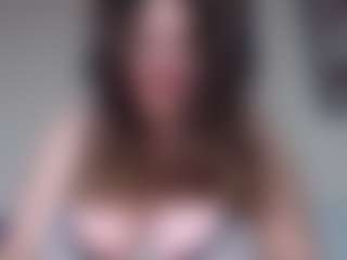 Live cam show with Misslissa - MILF Teen (18+) on live18s.com