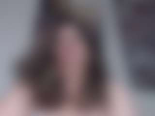 Misslissa MILF webcam performer live streaming