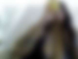 Live cam show with Tammygold - Glasses on Hubzter Live