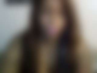 Live cam show with Tammygold - Glasses on livesuperchat.net