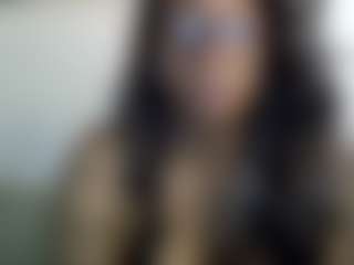 Tammygold MILF webcam performer live streaming