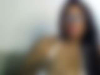 Live cam show with Tammygold - Black Fetish on CamClone
