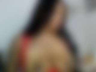 Live cam show with Tammygold - Glasses on CamwithHer