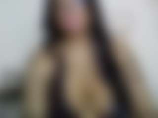Live cam show with Tammygold - Black BBW on PervPlay.com