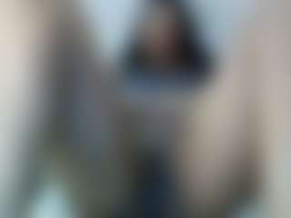 Tammygold MILF webcam performer live streaming