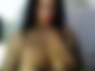 Live cam show with Tammygold - Toys on Hubzter Live