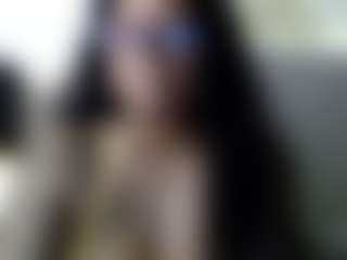 Live-Cam-Show mit Tammygold - Toys auf Camsoda
