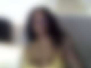 Live cam show with Tammygold - Black Dildo on Dolls Live