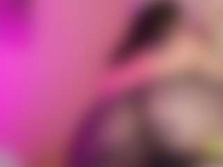 Live cam show with LiindaEvans - Big Tits on camtv