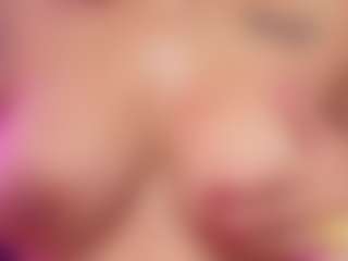 LiindaEvans's Live Sex Cam Show