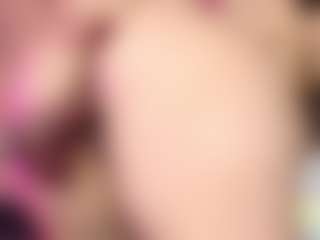 Live cam show with LiindaEvans - Curvy on camtv
