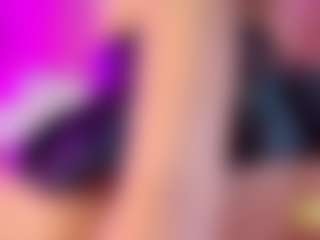 LiindaEvans's Live Sex Cam Show