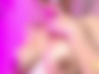 LiindaEvans's Live Sex Cam Show
