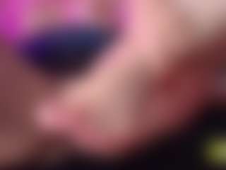 LiindaEvans's Live Sex Cam Show