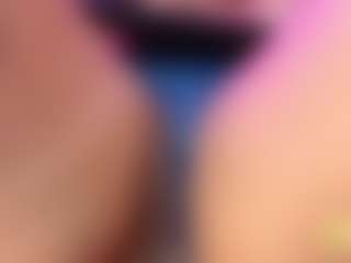 LiindaEvans's Live Sex Cam Show
