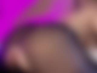 LiindaEvans's Live Sex Cam Show