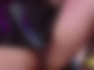 LiindaEvans's Live Sex Cam Show