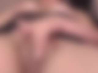 LiindaEvans's Live Sex Cam Show