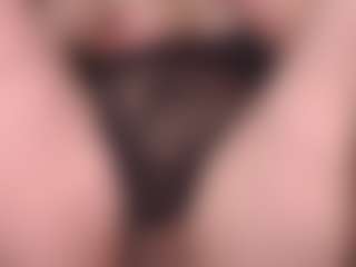 LiindaEvans's Live Sex Cam Show