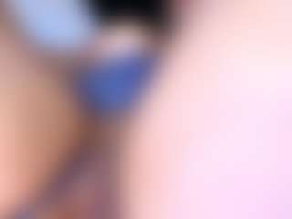 Live cam show with LiindaEvans - Ride on Free Soda