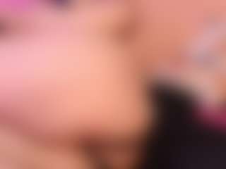 LiindaEvans's Live Sex Cam Show