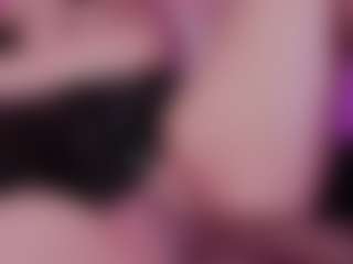 LiindaEvans's Live Sex Cam Show