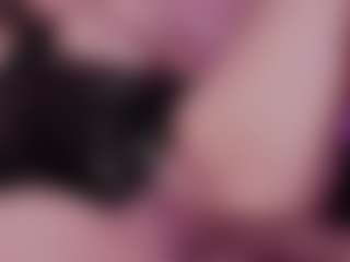 LiindaEvans's Live Sex Cam Show