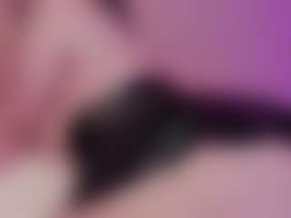 LiindaEvans's Live Sex Cam Show