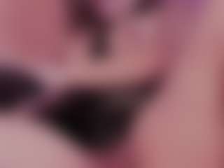 LiindaEvans's Live Sex Cam Show