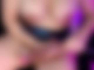 LiindaEvans's Live Sex Cam Show