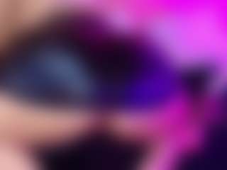 LiindaEvans's Live Sex Cam Show