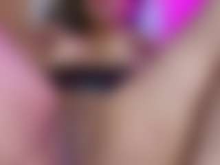 LiindaEvans's Live Sex Cam Show