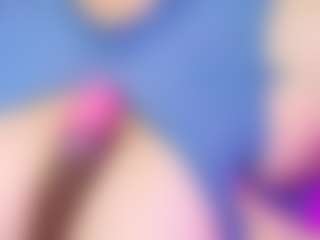 LiindaEvans's Live Sex Cam Show