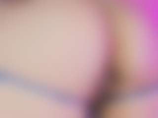 LiindaEvans's Live Sex Cam Show