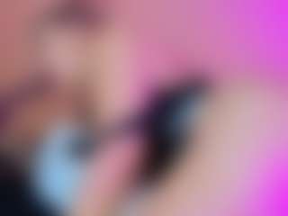 LiindaEvans's Live Sex Cam Show