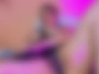 LiindaEvans's Live Sex Cam Show