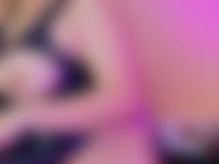 LiindaEvans's Live Sex Cam Show