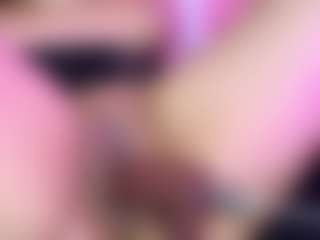 LiindaEvans's Live Sex Cam Show