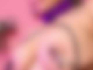LiindaEvans's Live Sex Cam Show