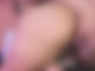 LiindaEvans's Live Sex Cam Show