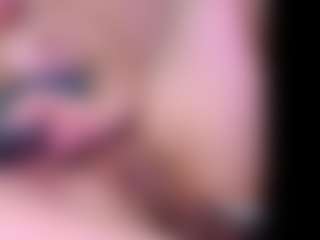 LiindaEvans's Live Sex Cam Show