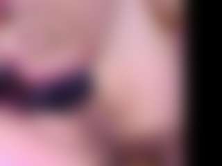LiindaEvans's Live Sex Cam Show