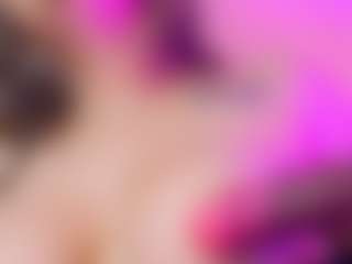 LiindaEvans's Live Sex Cam Show