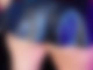 LiindaEvans's Live Sex Cam Show