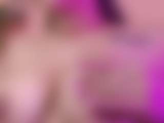 LiindaEvans's Live Sex Cam Show