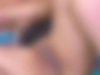 LiindaEvans's Live Sex Cam Show