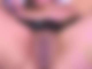 LiindaEvans's Live Sex Cam Show
