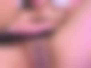 LiindaEvans's Live Sex Cam Show