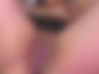 LiindaEvans's Live Sex Cam Show